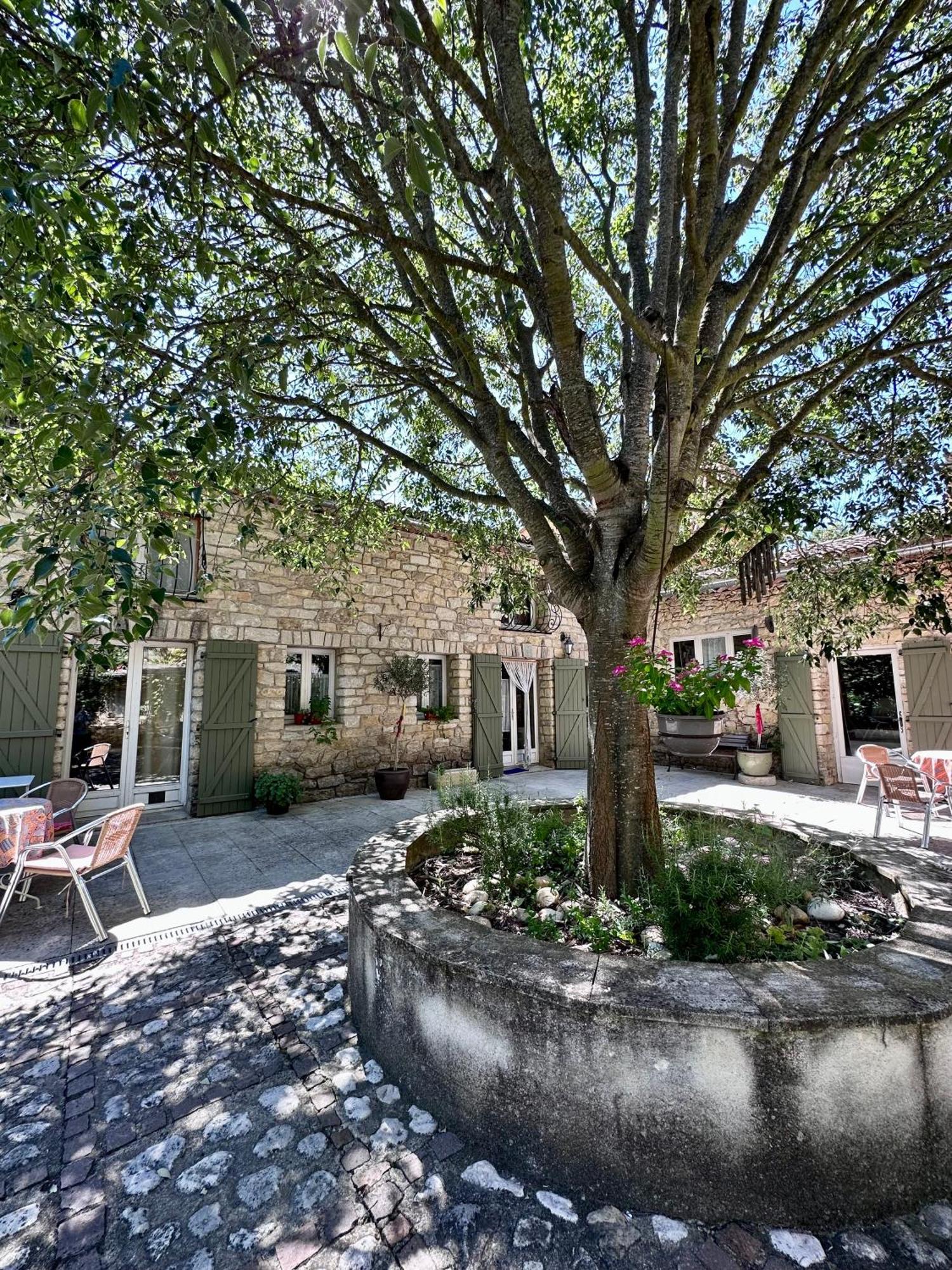 Moulin D'Antelon B&B Crillon-le-Brave Exterior foto